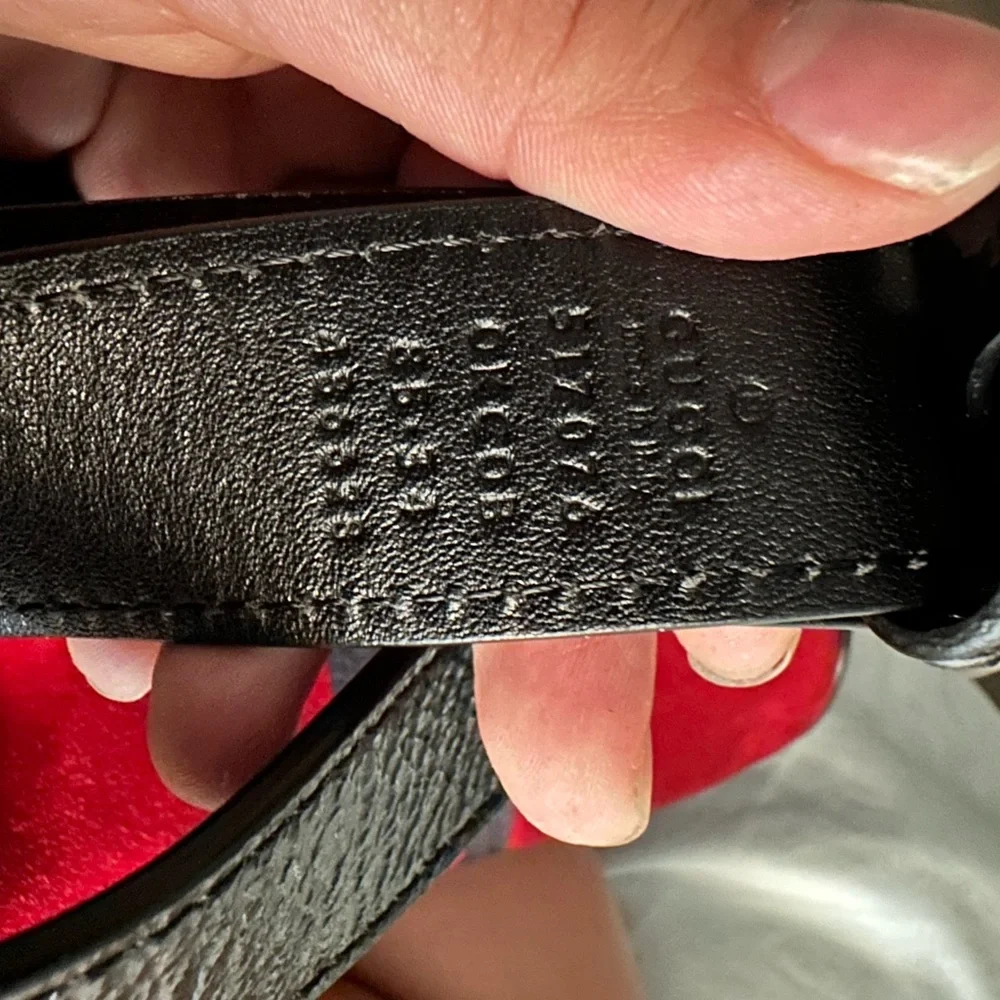 Used - Picture 2 of 4